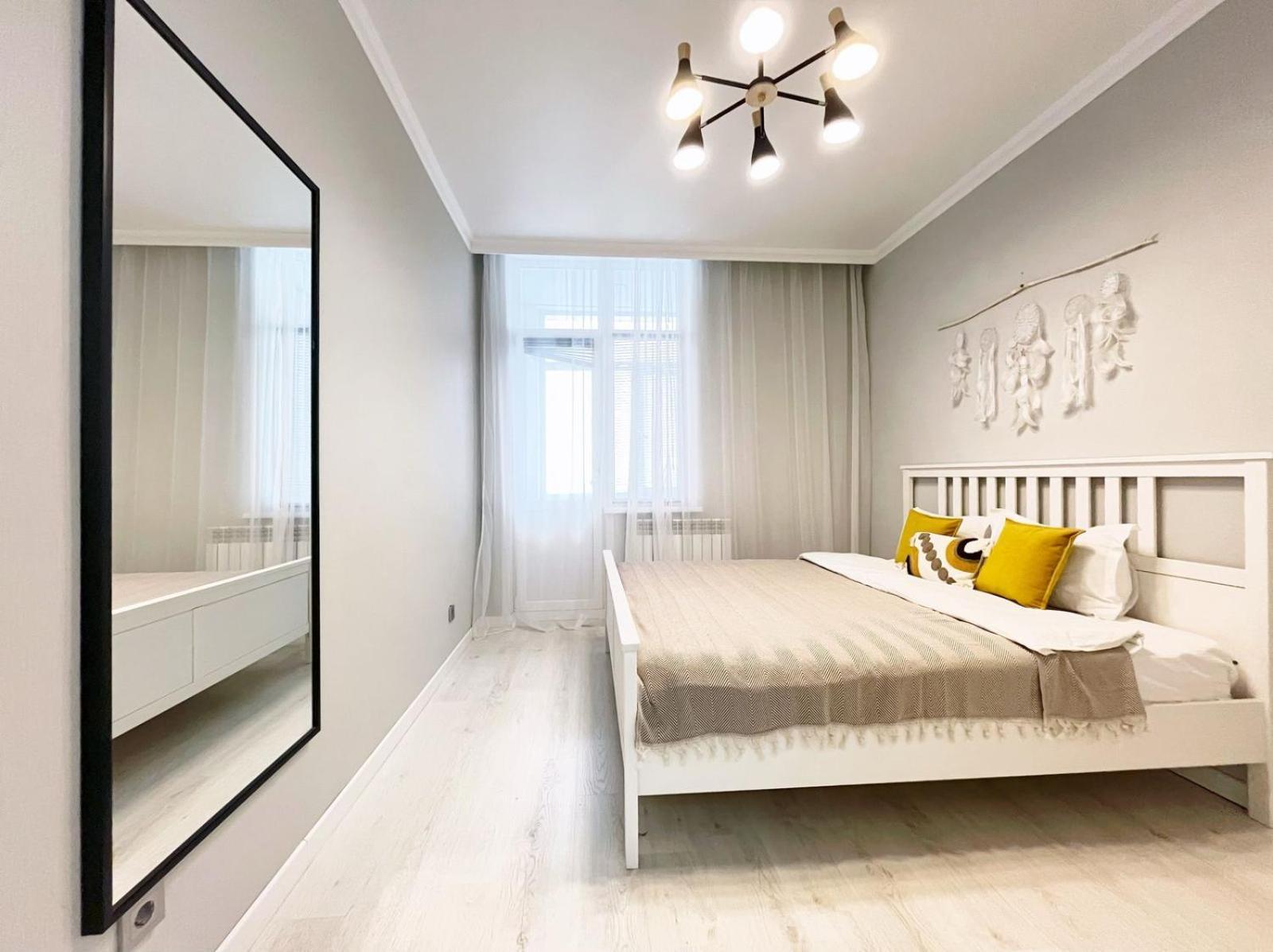 просторная евродвушка люкс на левом берегу астаны Apartment *